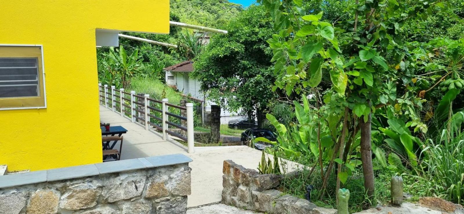 Enseada Homestay *