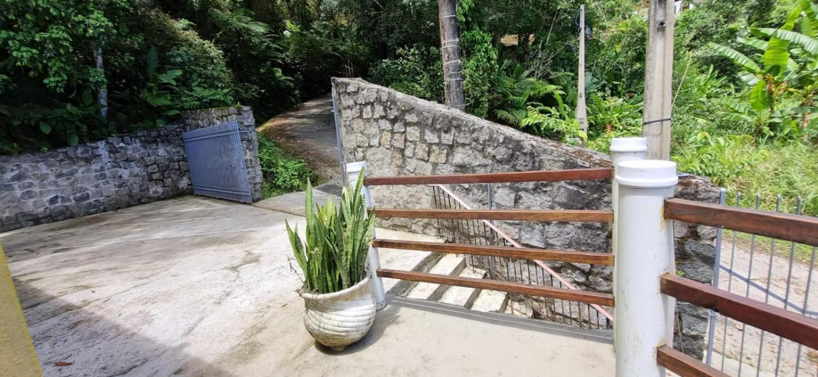 Homestay Enseada